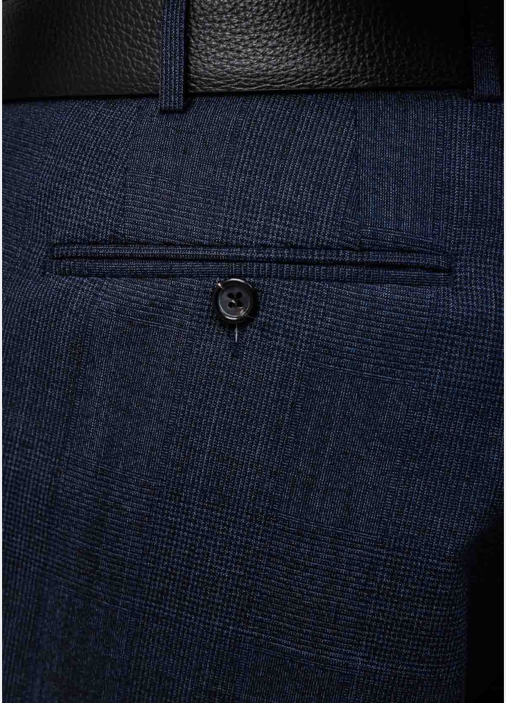 Suit