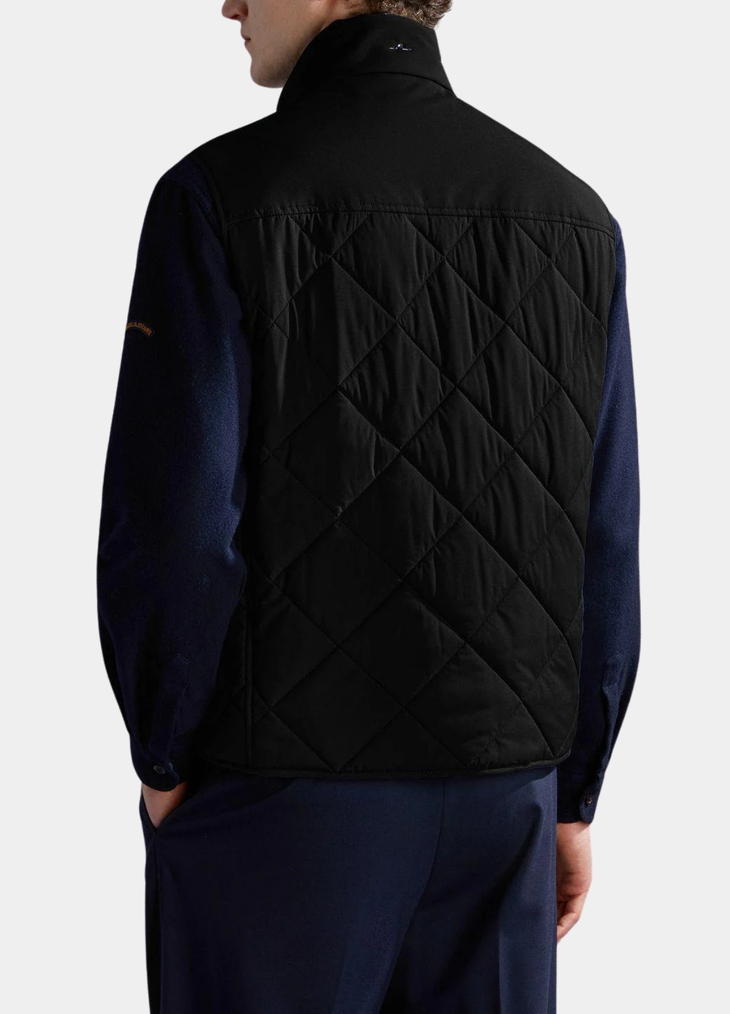 Жилет Жилет